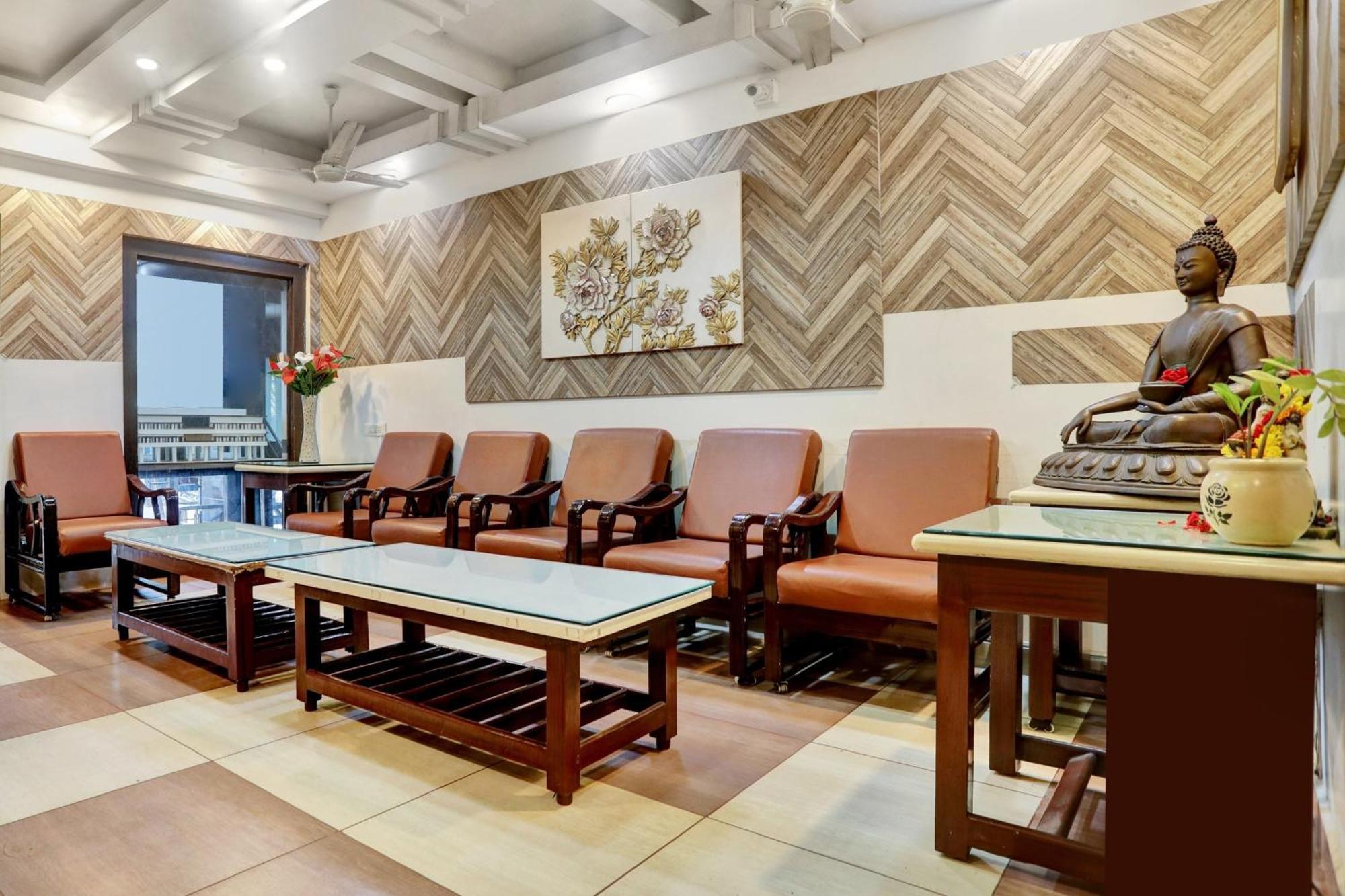 Townhouse Eluru Hotel Eksteriør billede